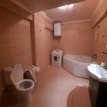 Apartament Lovely 2-bed Three Communal Pool Didim